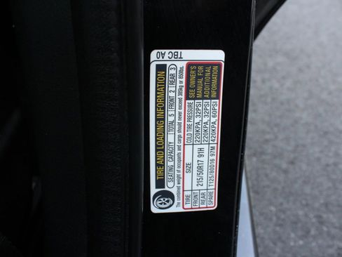 Used 2016 Honda Civic Touring image 34