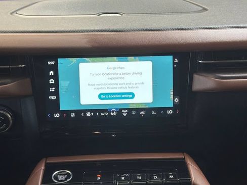 Used 2025 Lincoln Navigator Reserve AWD/4WD image 21