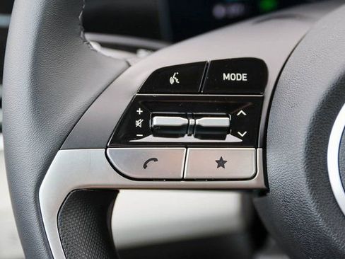 New 2026 Hyundai Elantra Limited FWD image 24