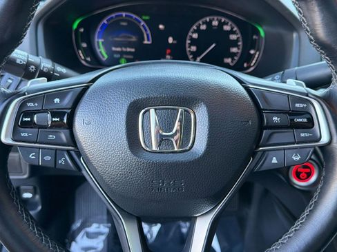 Used 2022 Honda Accord EX-L image 16
