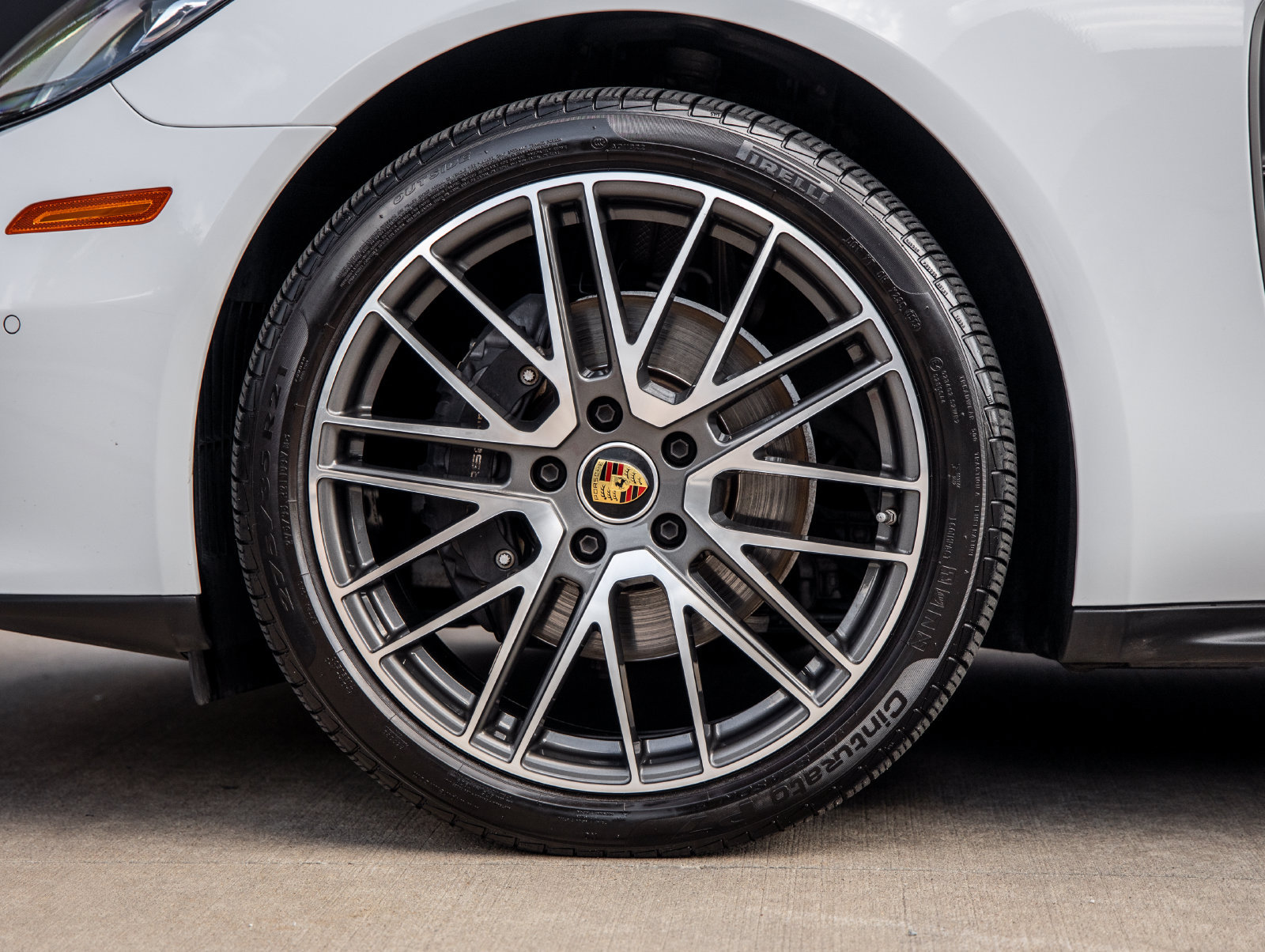 Certified 2023 Porsche Panamera Platinum Edition RWD image 15