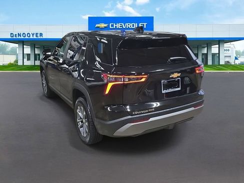 New 2026 Chevrolet Equinox LT image 8