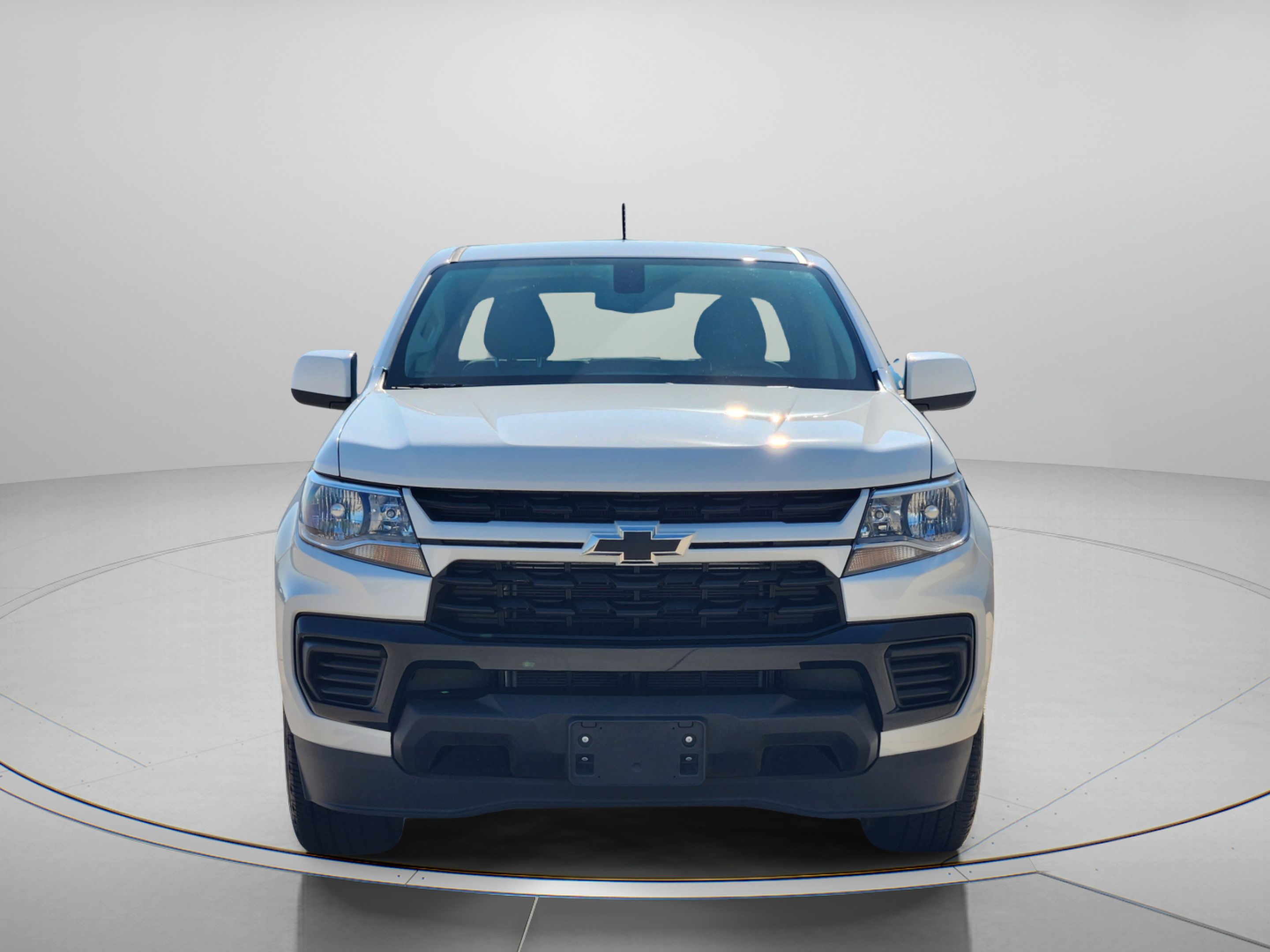 Used 2022 Chevrolet Colorado W/T w/ Custom Special Edition RWD image 6
