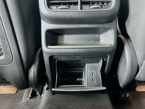 Certified 2021 Mercedes-Benz GLE 350 4MATIC image 33