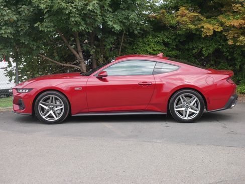 Certified 2024 Ford Mustang GT image 15