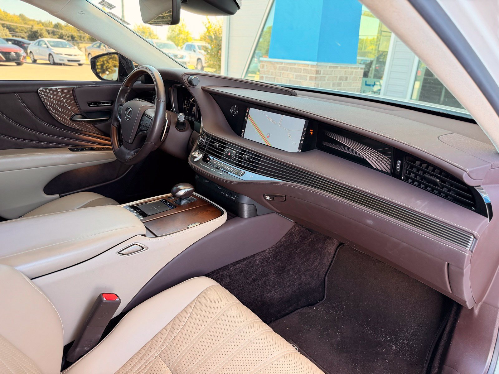 Used 2020 Lexus LS 500 w/ Interior Upgrade Package RWD image 44