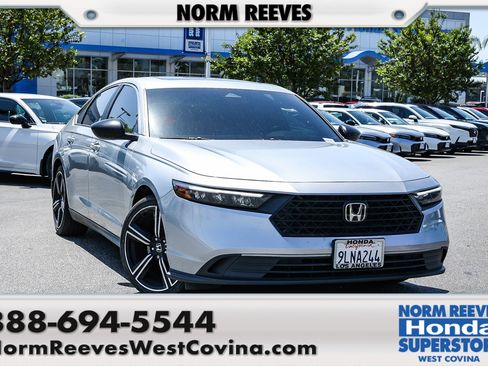 Used 2024 Honda Accord Sport image 1