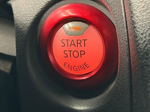 Used 2014 Nissan Juke NISMO RS AWD/4WD image 28