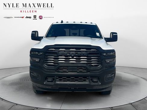 New 2026 RAM 2500 Tradesman AWD/4WD image 18