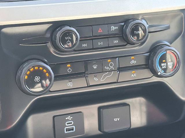 Certified 2025 Ford F250 XLT AWD/4WD image 17