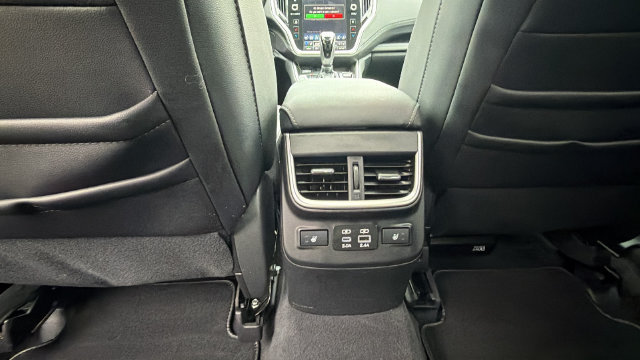 Used 2025 Subaru Outback Touring XT w/ Tech Package 3 AWD/4WD image 29
