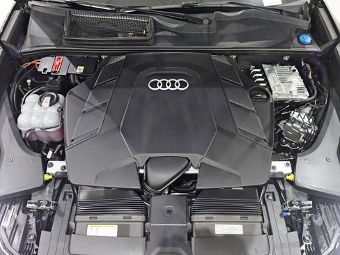 Used 2025 Audi Q8 Prestige AWD/4WD image 46