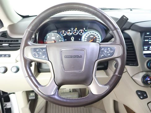 Used 2019 GMC Yukon Denali AWD/4WD image 36