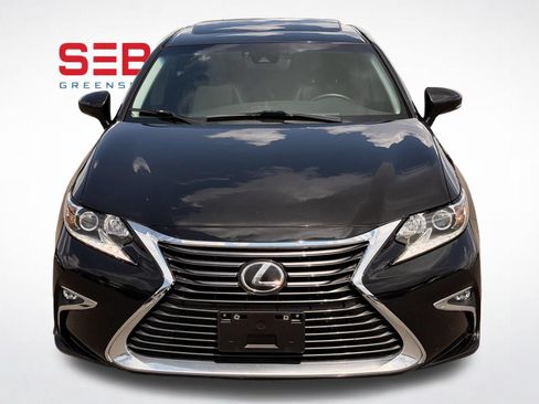 Used 2017 Lexus ES 350 w/ Accessory Package 2 FWD image 10