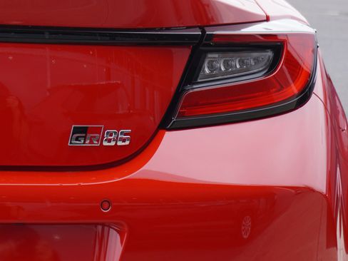 New 2026 Toyota GR86 RWD image 10