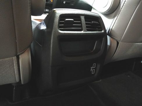 Used 2022 Honda Passport EX-L image 16