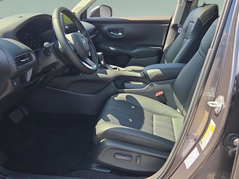 New 2026 Honda HR-V EX-L image 9