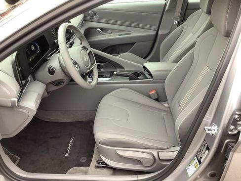 Certified 2025 Hyundai Elantra Sport w/ Cargo Package FWD image 9