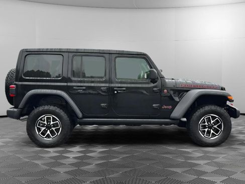 Used 2024 Jeep Wrangler Unlimited Rubicon image 6