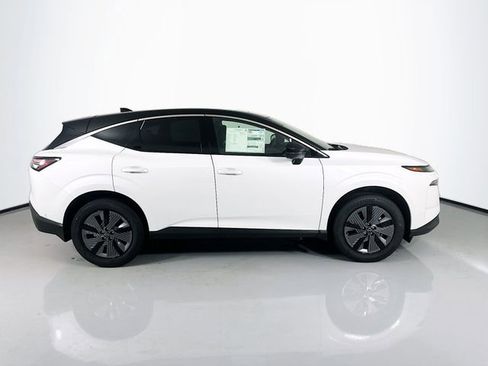 New 2025 Nissan Murano SL image 9