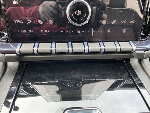 New 2026 GMC Yukon XL AT4 Ultimate image 19