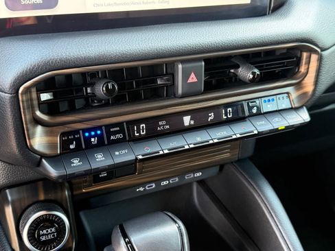 Used 2025 Toyota Land Cruiser AWD/4WD image 19
