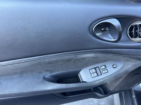 Certified 2024 Nissan Z Performance w/ Floor Mat Package image 12