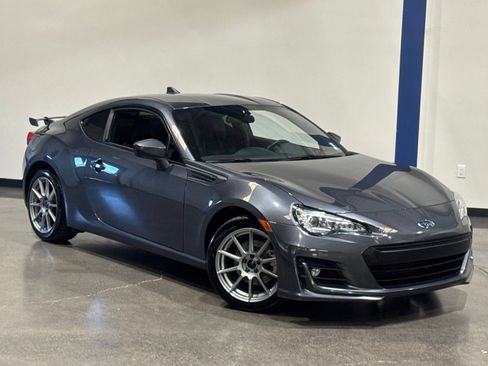 Used 2020 Subaru BRZ Limited RWD image 2