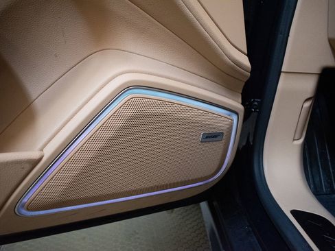 Certified 2022 Porsche Panamera 4 Platinum Edition image 20