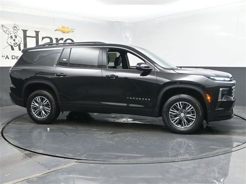 New 2026 Chevrolet Traverse LT w/ Driver Confidence Package image 28