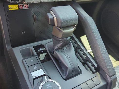 New 2026 Toyota Tacoma Limited AWD/4WD image 22