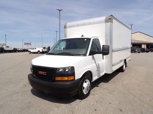 Used 2021 GMC Savana 3500 Extended w/ Power Convenience Package RWD image 53