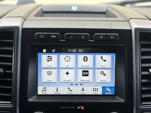 Used 2018 Ford Expedition Platinum image 34