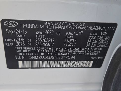 Used 2017 Hyundai Santa Fe Sport FWD image 29