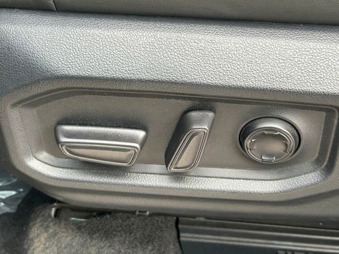 Used 2024 Toyota Tundra Platinum image 26