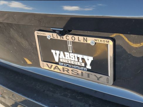 New 2026 Lincoln Navigator L Reserve AWD/4WD image 36