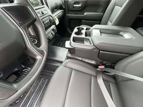 New 2026 Chevrolet Silverado 3500 W/T AWD/4WD image 9