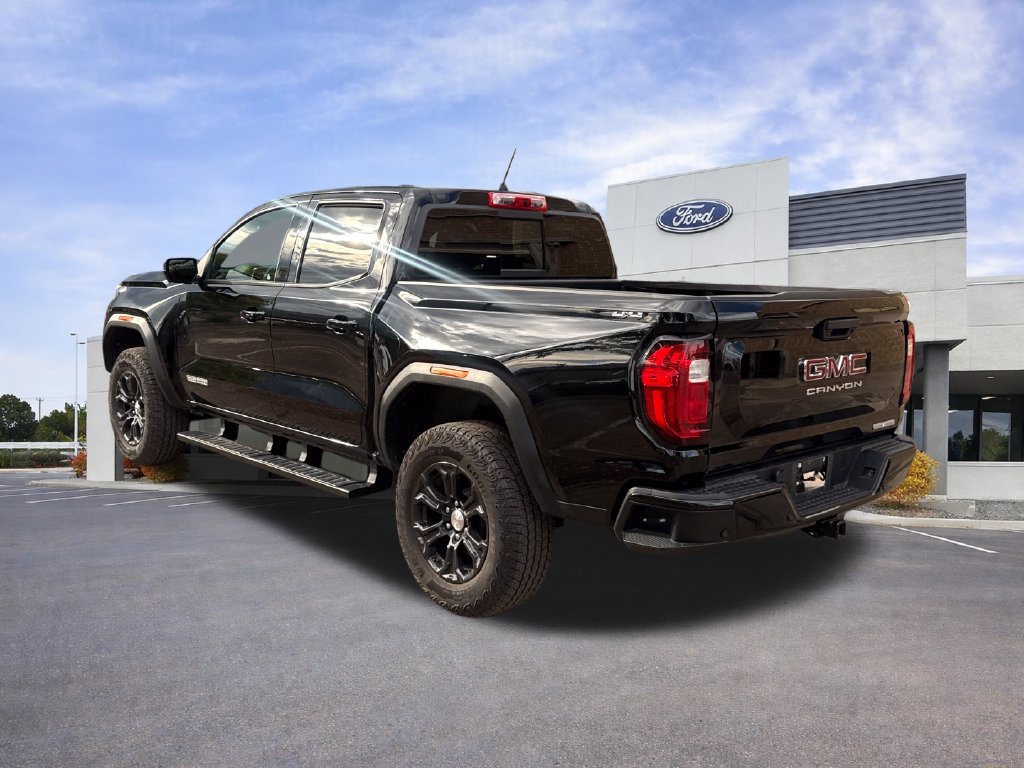 Used 2024 GMC Canyon Elevation w/ Convenience Package AWD/4WD image 6