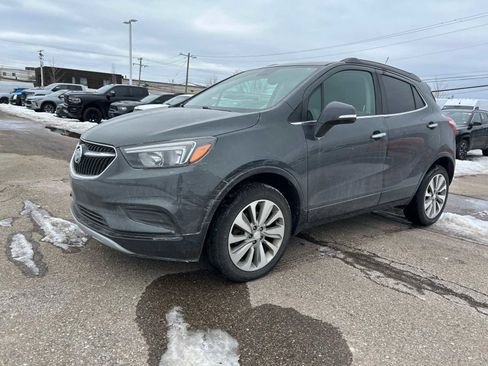 Used 2017 Buick Encore Preferred image 1