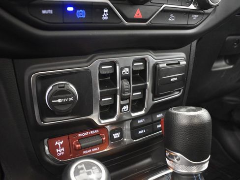 Used 2022 Jeep Wrangler Unlimited Rubicon 4xe w/ Cold Weather Group image 22