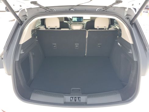 New 2026 Lincoln Corsair Premiere image 27