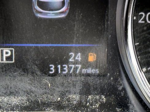 Certified 2022 Nissan Rogue Sport S image 29