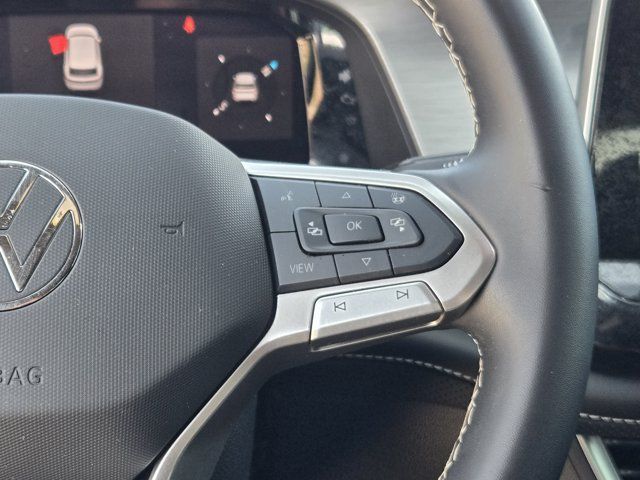 Used 2024 Volkswagen Atlas Cross Sport SE FWD image 28