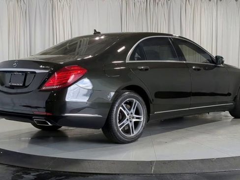 Used 2016 Mercedes-Benz S 550 4MATIC Sedan image 9