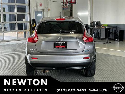 Used 2014 Nissan Juke SV w/ Navigation Package FWD image 5