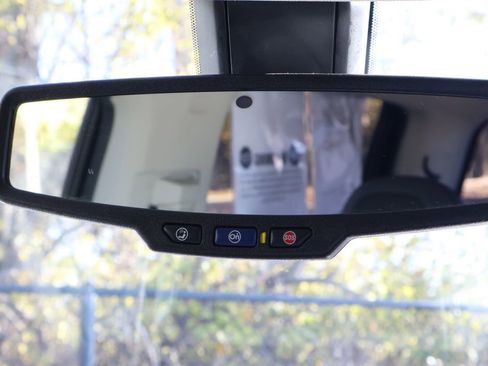 Used 2021 Chevrolet Colorado Z71 image 39