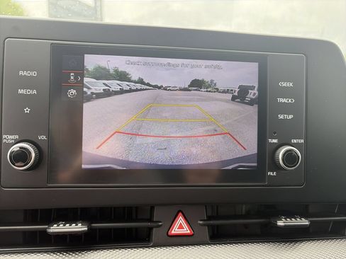 Used 2023 Kia Sportage LX FWD image 24