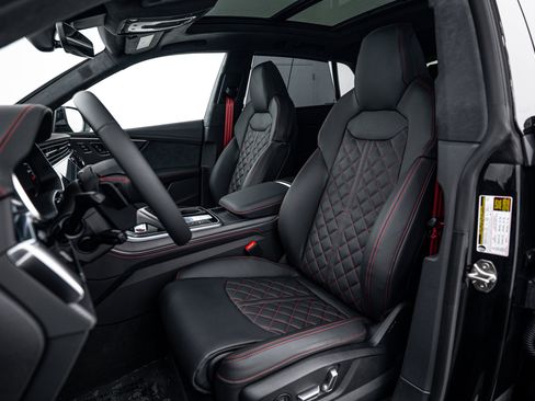 New 2026 Audi SQ8 Prestige image 17
