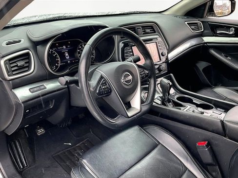 Used 2023 Nissan Maxima SV w/ Floor Mat Group image 14