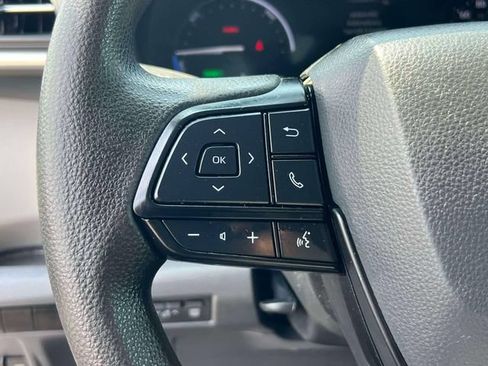 Used 2022 Toyota Sienna LE FWD image 21